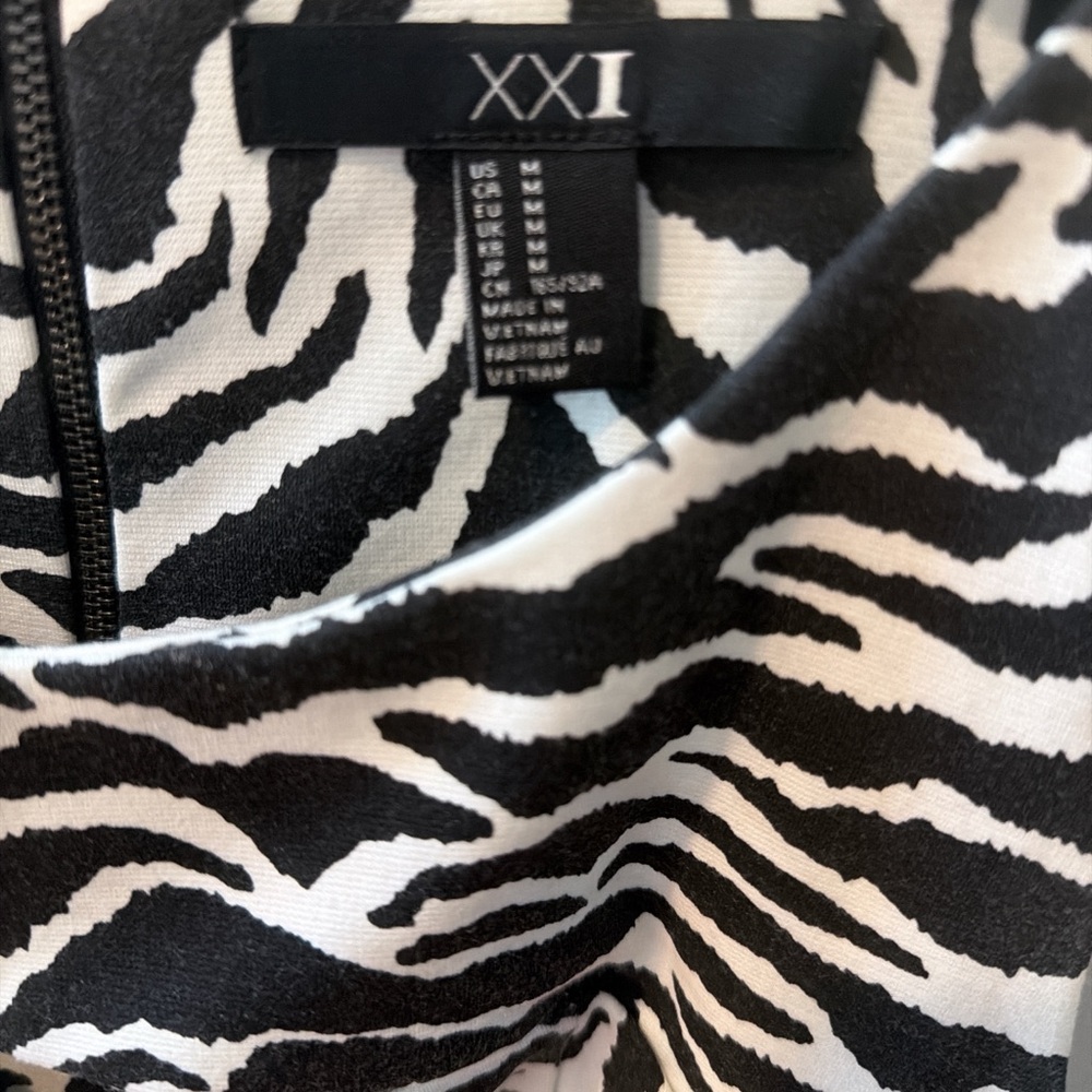 Forever 21 Black and White Animal Print Mini Dress